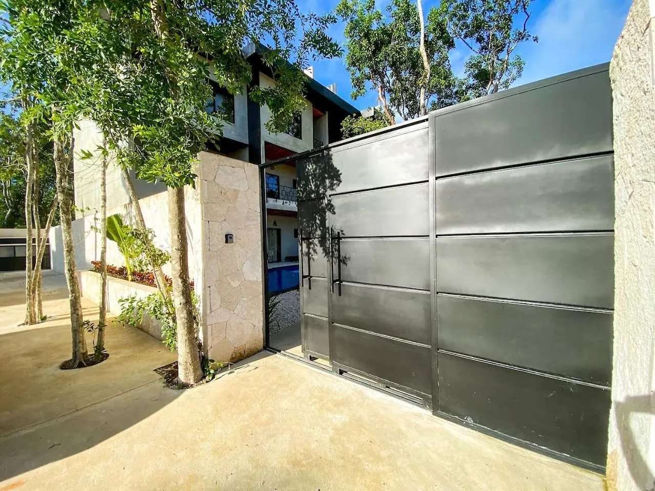 Apartment Spacious And Modern Studio With Private Pool Garden Pool And Gym Tulum Mexico